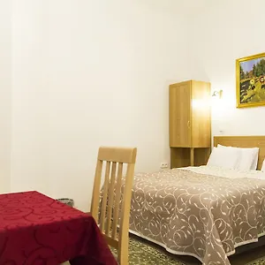 Authentic Akacfa Appartamento Budapest